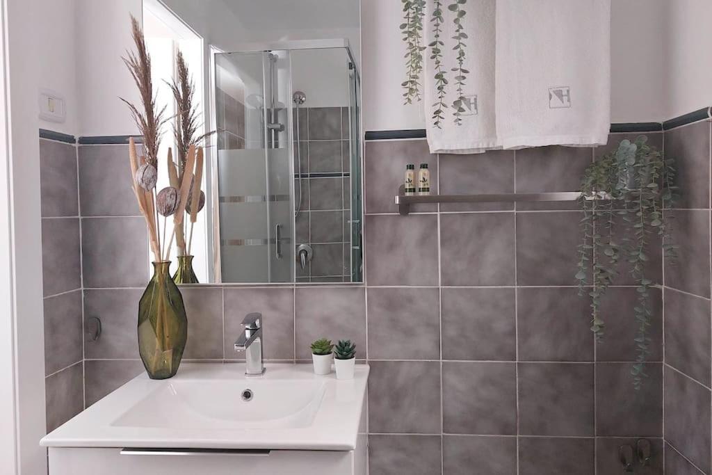 Terrace Mariu Apartment Roma Ngoại thất bức ảnh